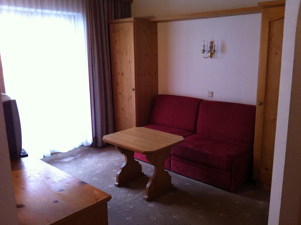 Hotel Garni Pfandl Neustift im Stubaital Bilik gambar