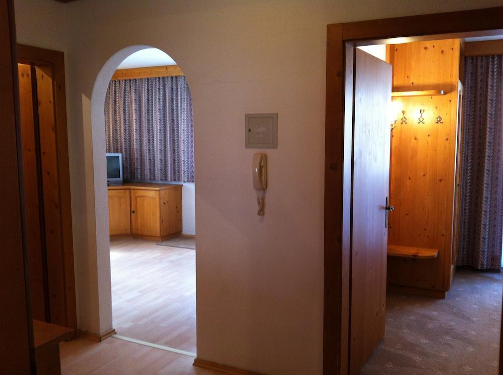 Hotel Garni Pfandl Neustift im Stubaital Bilik gambar