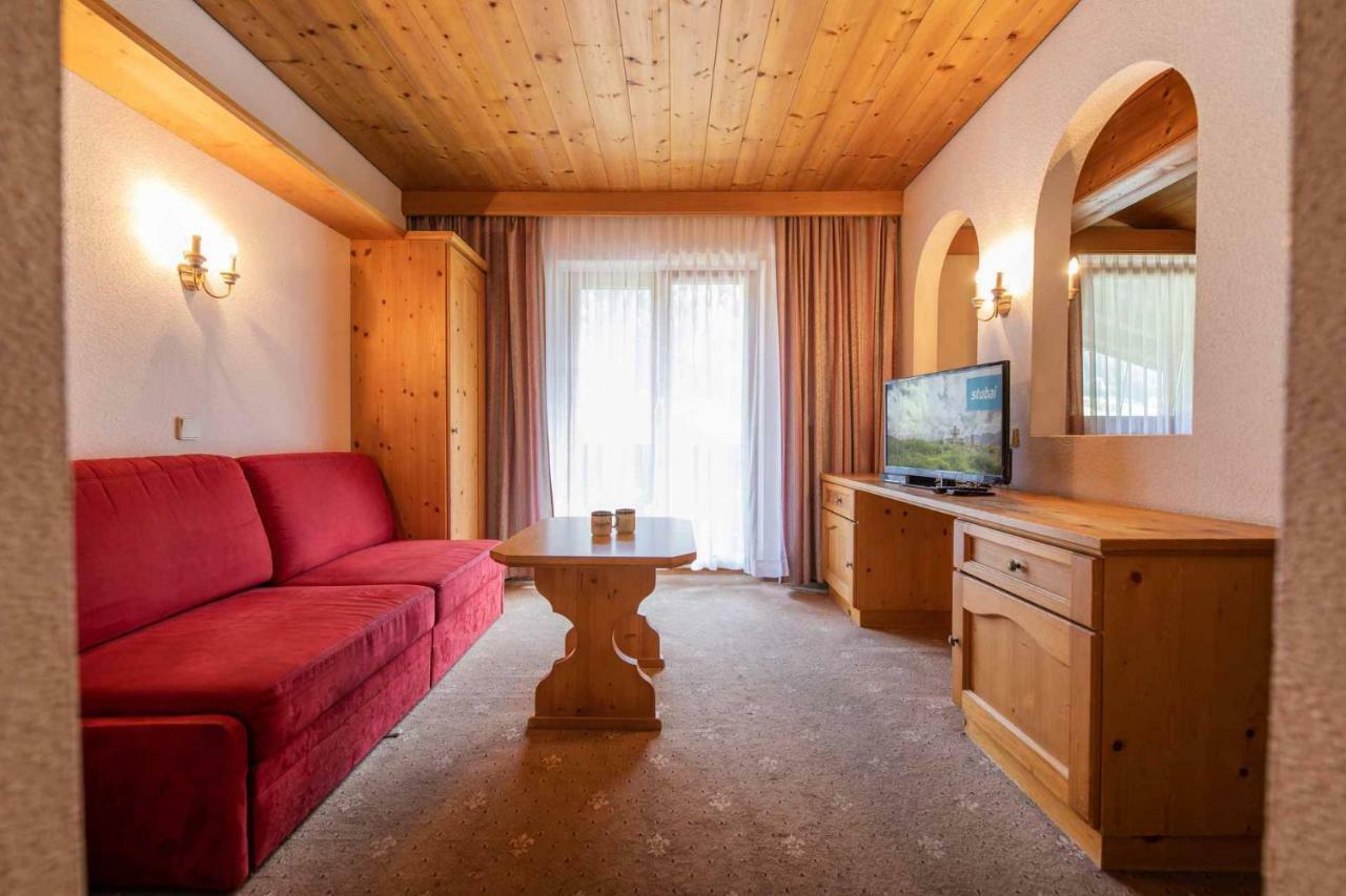 Hotel Garni Pfandl Neustift im Stubaital Luaran gambar